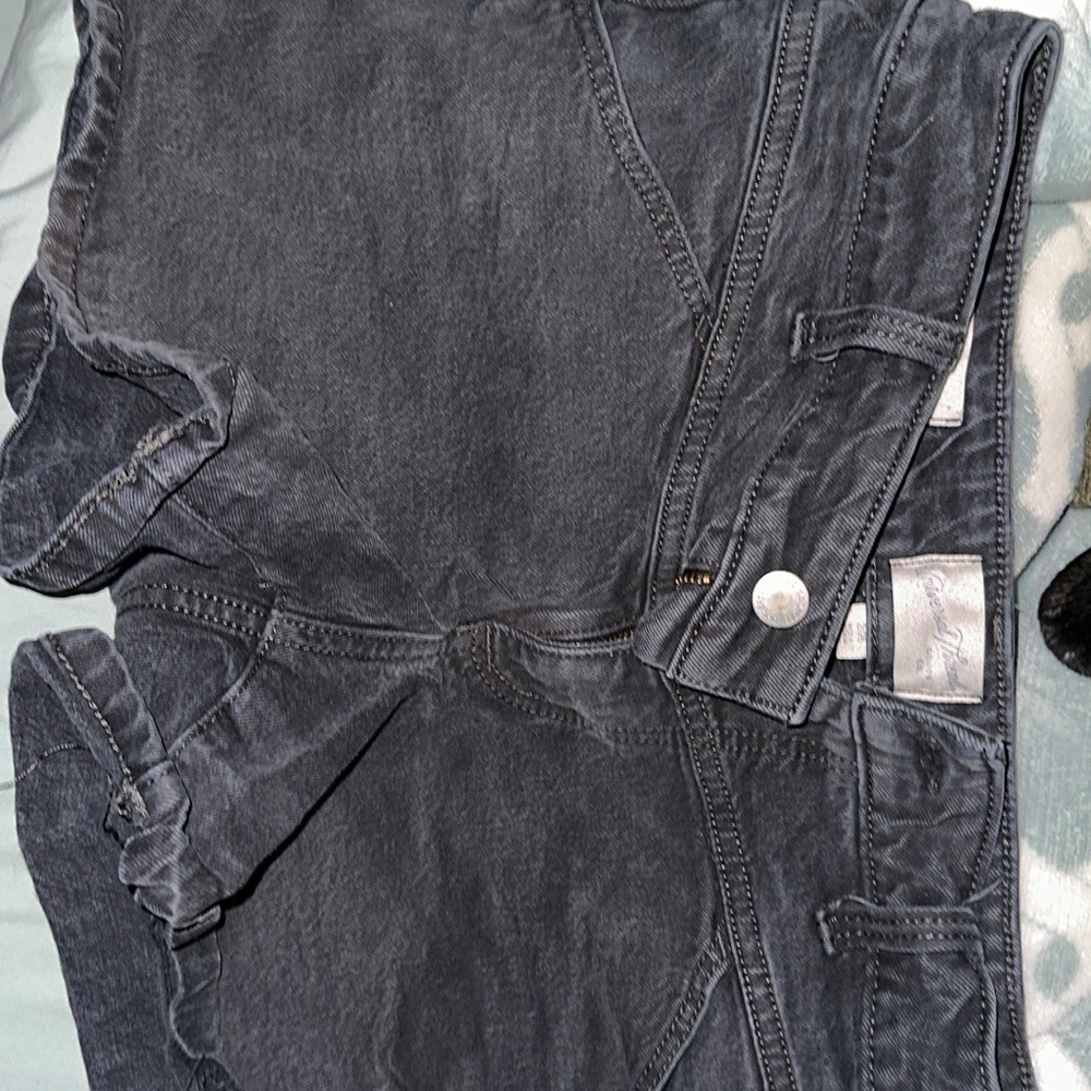 Universal thread shorts